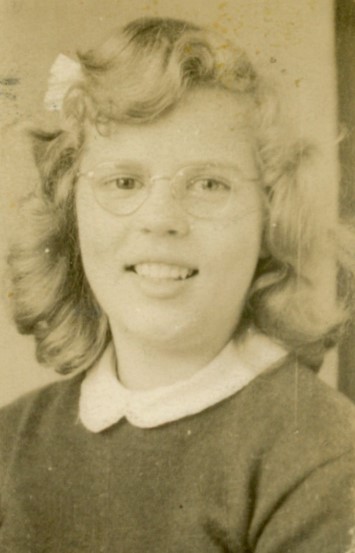 Lois DeKruyter - ™Photo (37)